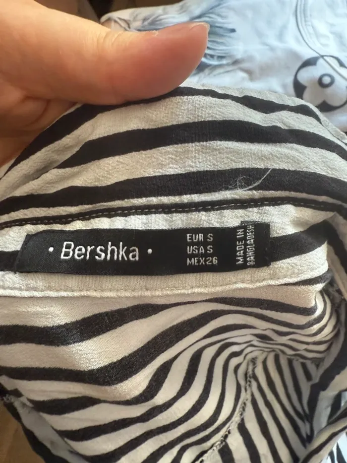 Blouse  rayée bershka - photo numéro 3