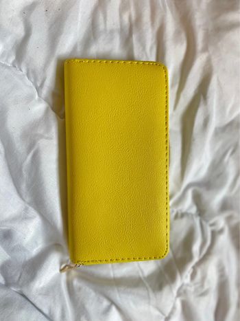 Portefeuille neuf jaune 10x19cm