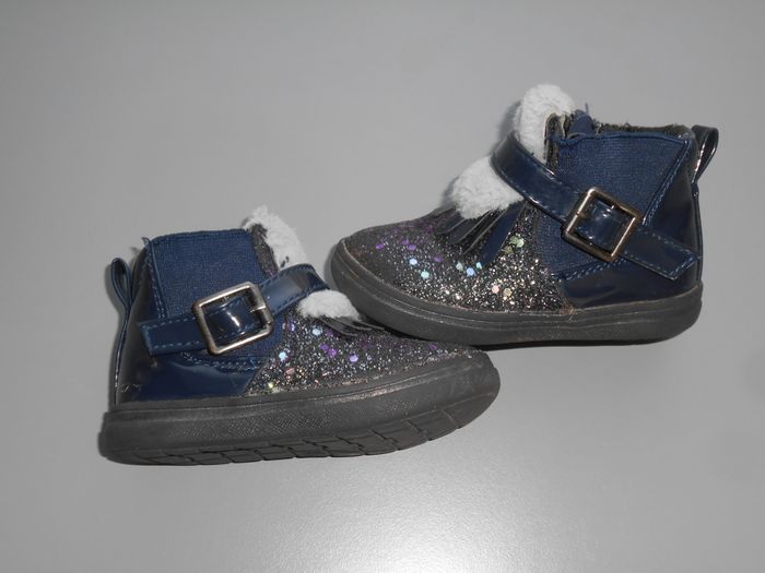 Chaussures, pointure: 20 à 0,50 EURO - photo numéro 2