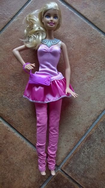 Barbie fashinitas