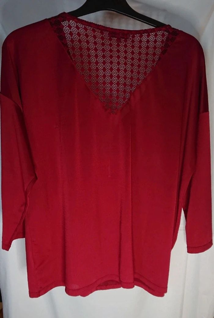 Tee-shirt ou blouse manche 3/4 bordeaux. - photo numéro 3