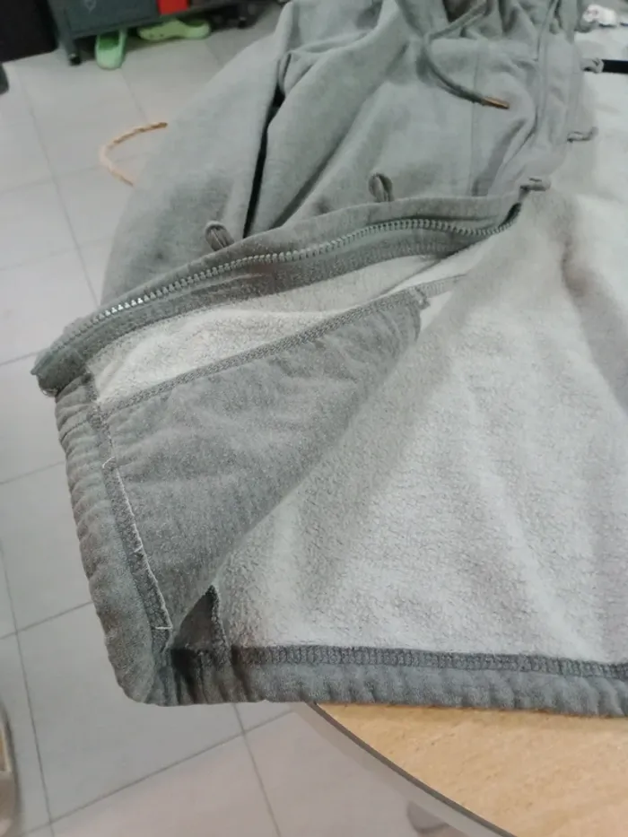 Veste grise - photo numéro 19
