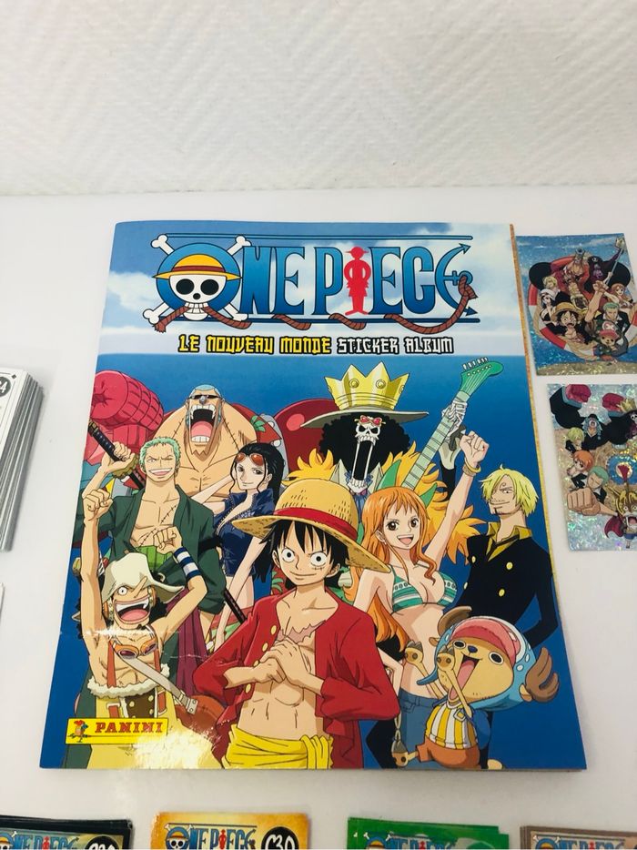 Album et stickers one piece le nouveau monde Panini - photo numéro 2