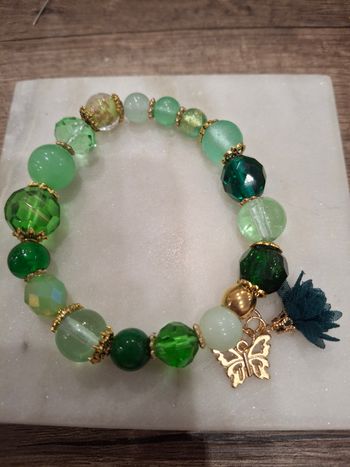 Bracelet élastique en perles de verre 
