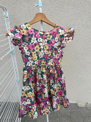 Magnifique robe d’été fleurie et colorée