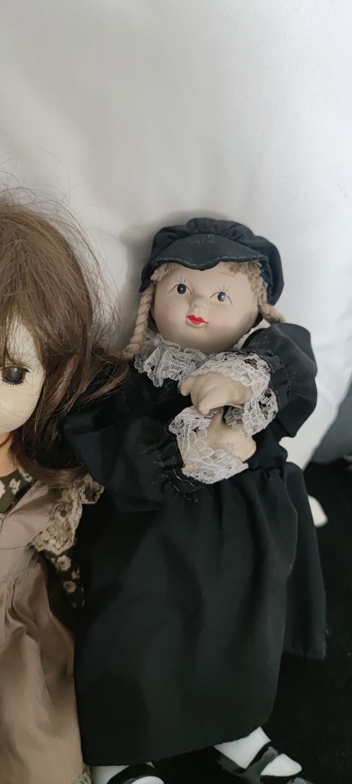 Poupées musicales en porcelaine - photo numéro 2