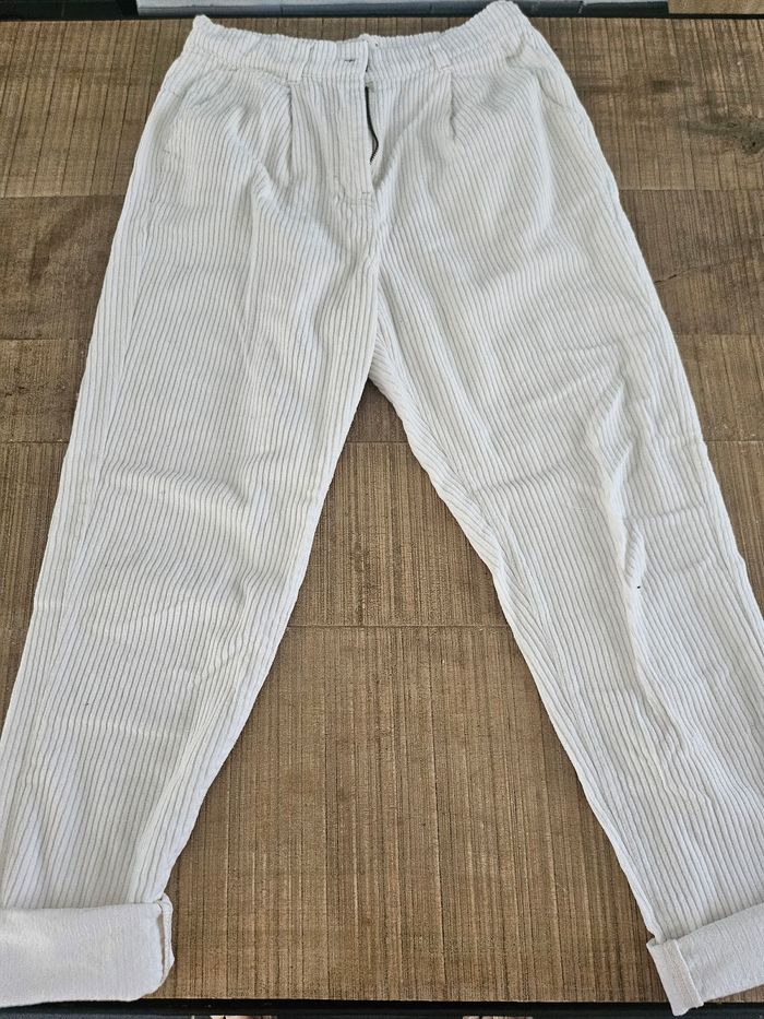 Pantalon en velours côtelé S