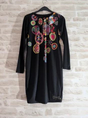 Robe noire Desigual - Taille XS - Neuve avec étiquette