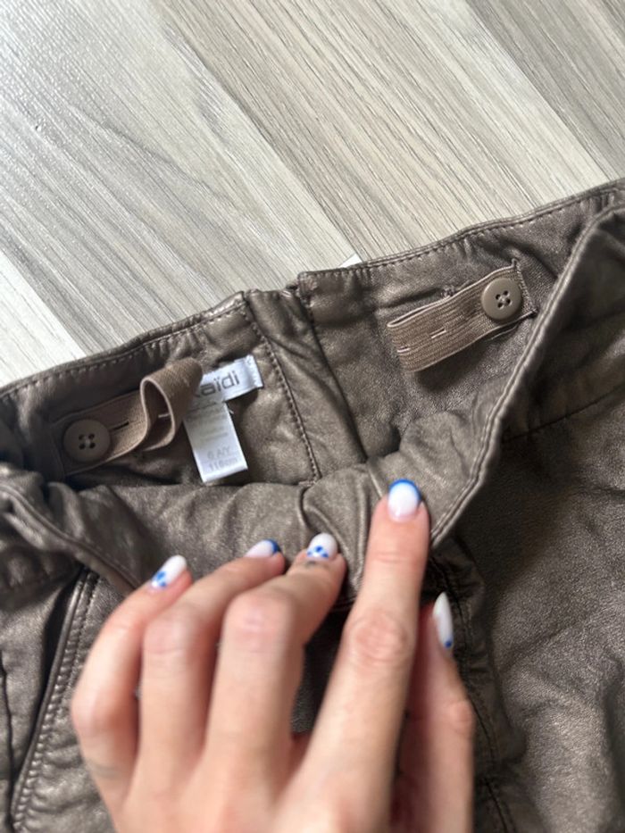 Jupe courte simili - photo numéro 4