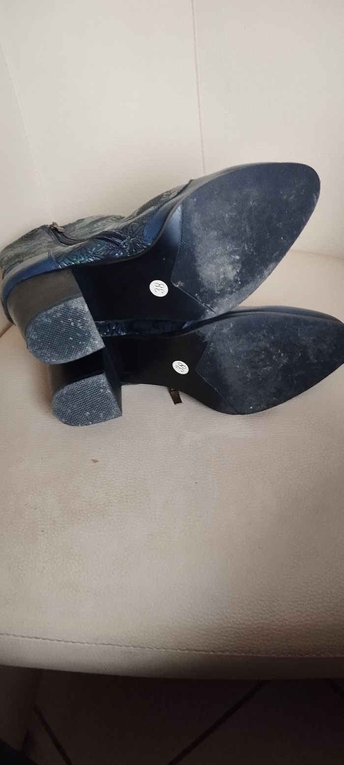 Bottines bleue sérigraphie fleurs taille 38 - photo numéro 4