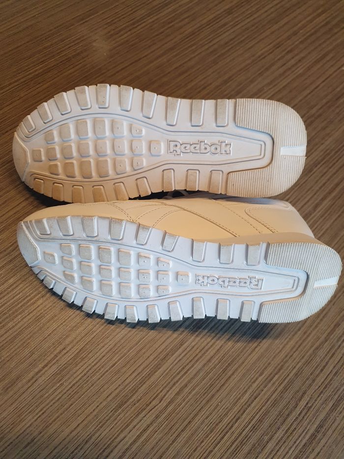 Superbe paire de baskets Reebok 🌸 - photo numéro 2