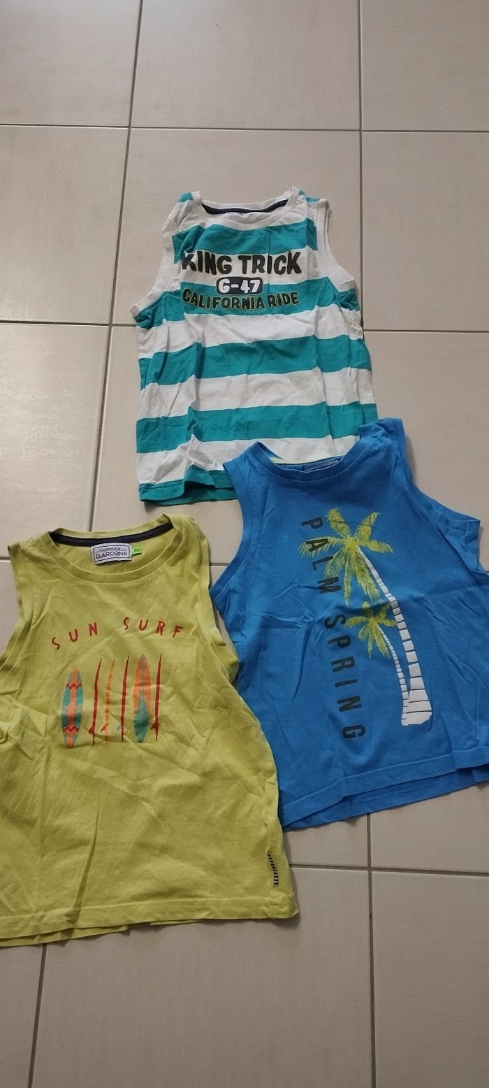 Lot 3 débardeurs