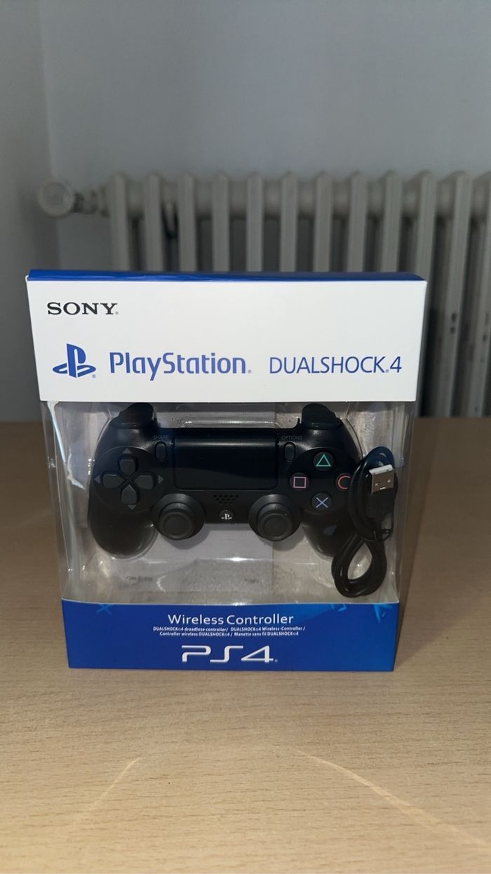 Manette ps4 - photo numéro 2