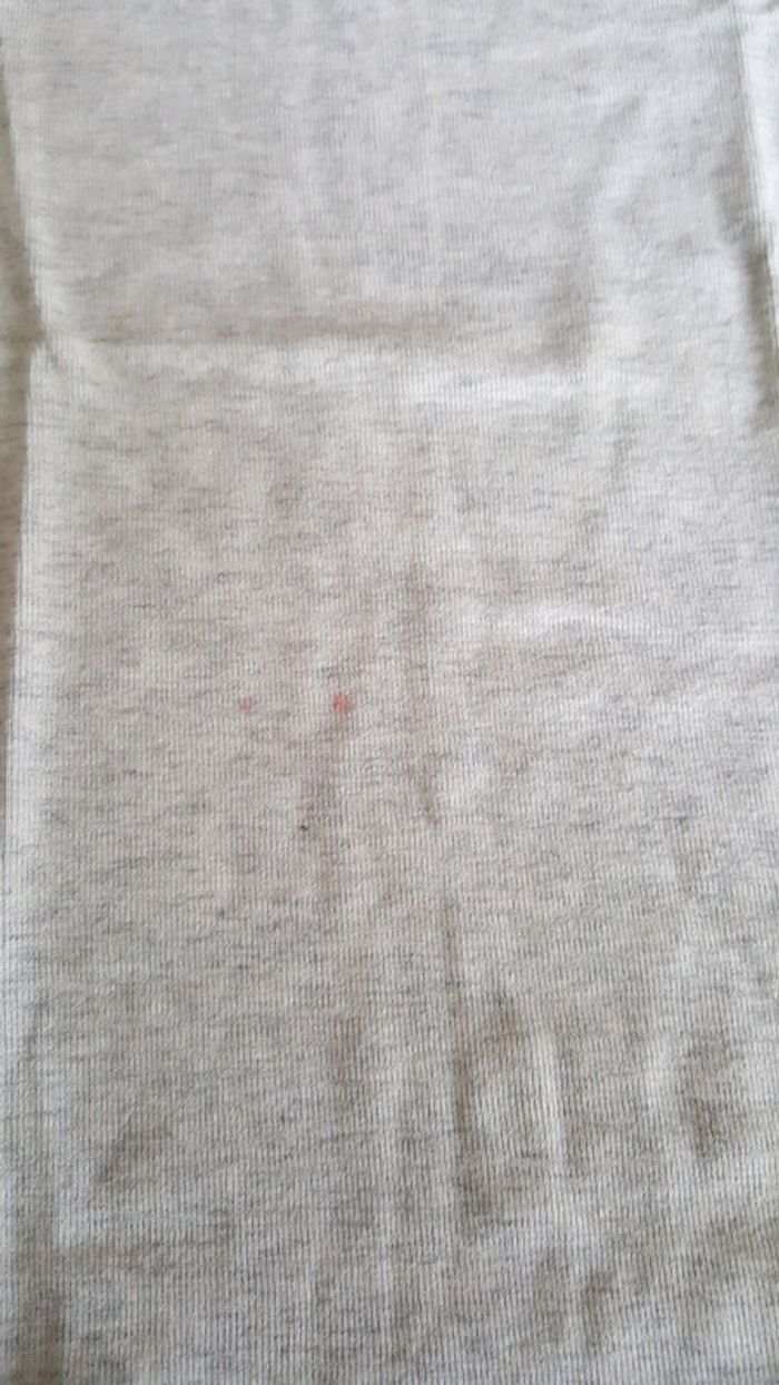 T shirt princesse Disney 4-5ans - photo numéro 3