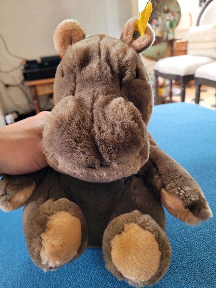 Peluche Hippopotame Steiff marron chair 30cm assis doux peluche traditionnelle collection - photo numéro 2