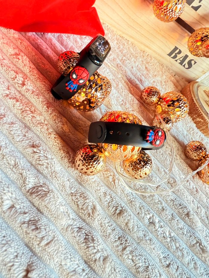 Montre écran Led Spiderman - photo numéro 4