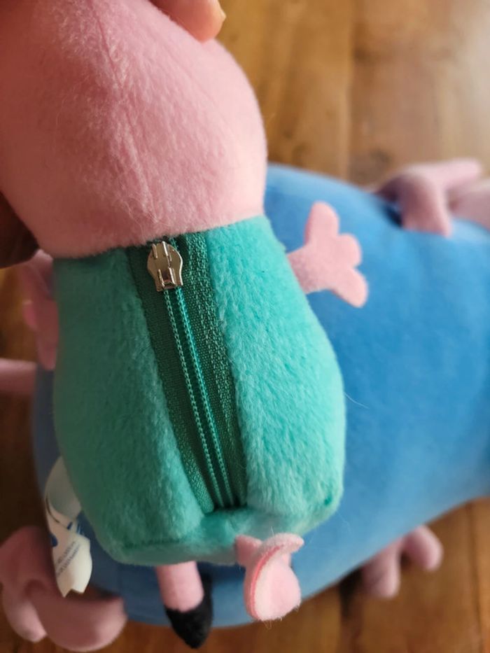 Lot peluches Peppa - photo numéro 7