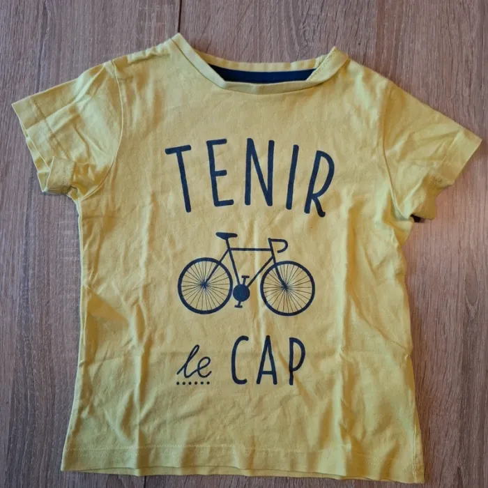 3 t shirt 5 ans - photo numéro 2