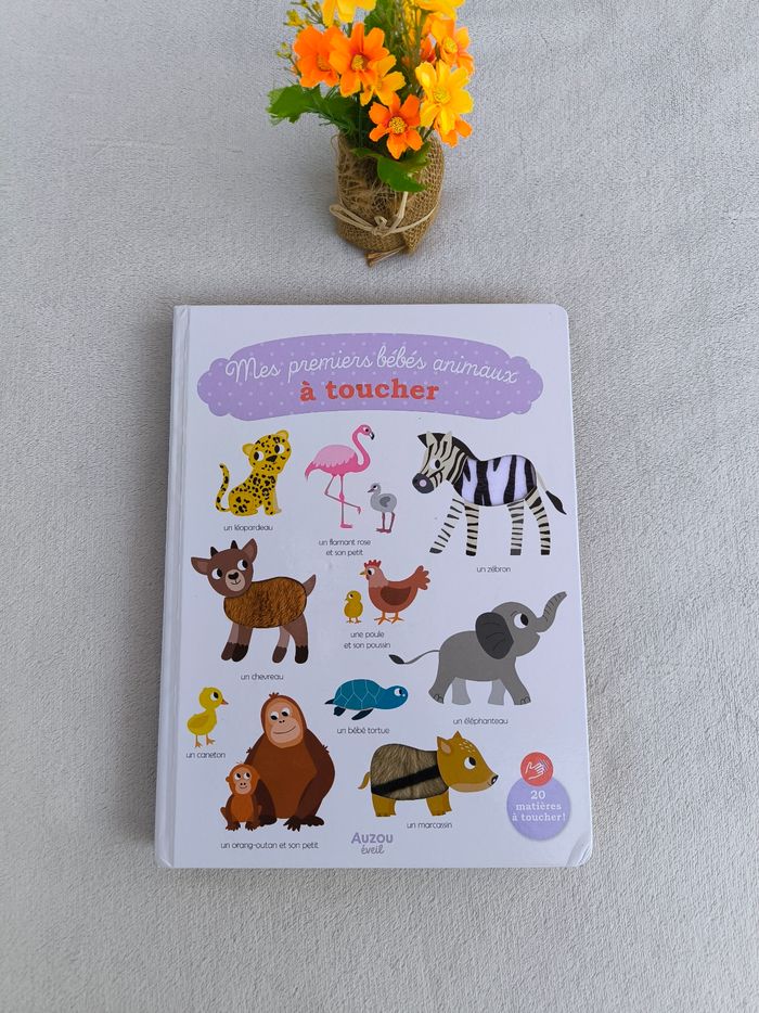 Livre Mes premiers bébés animaux à toucher Auzou