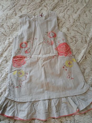 Robe 8 ans