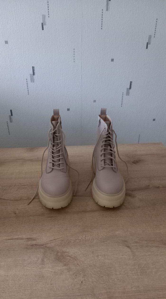 Boots " Kiabi " - photo numéro 3