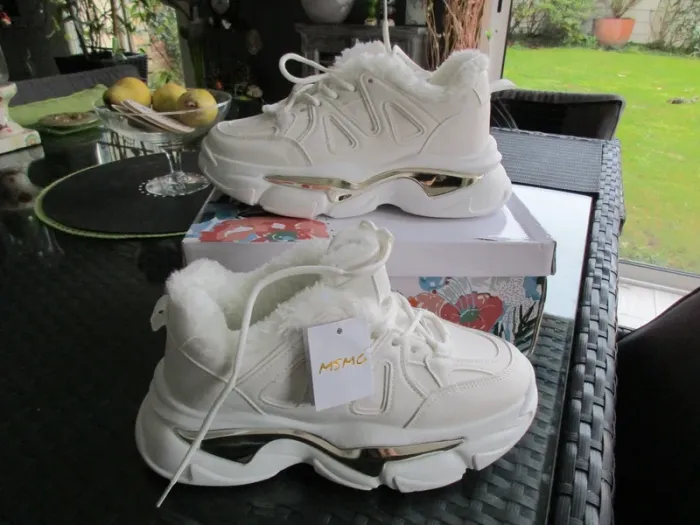 baskets fourrées MSMG nves T38 avec bte+étiquette