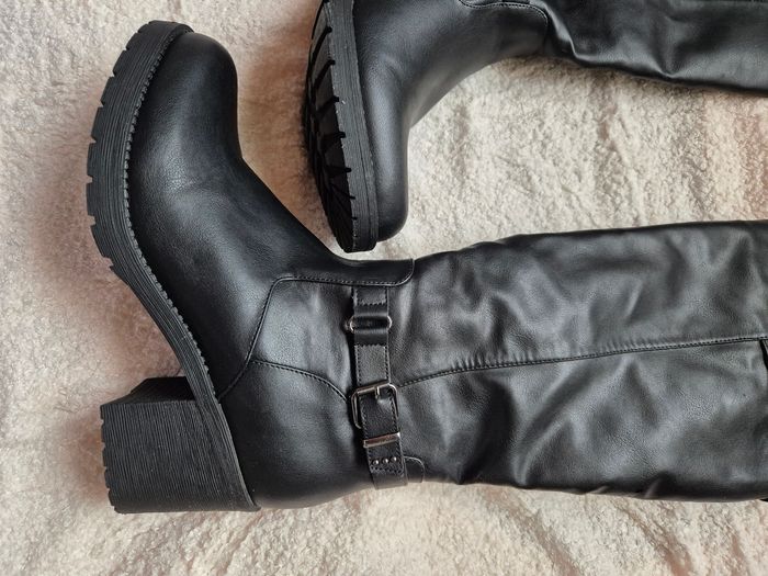 Bottes à talons - photo numéro 3