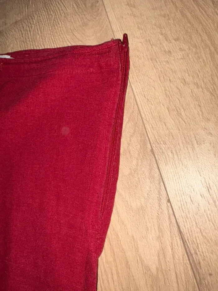 Pantalon rouge - photo numéro 5