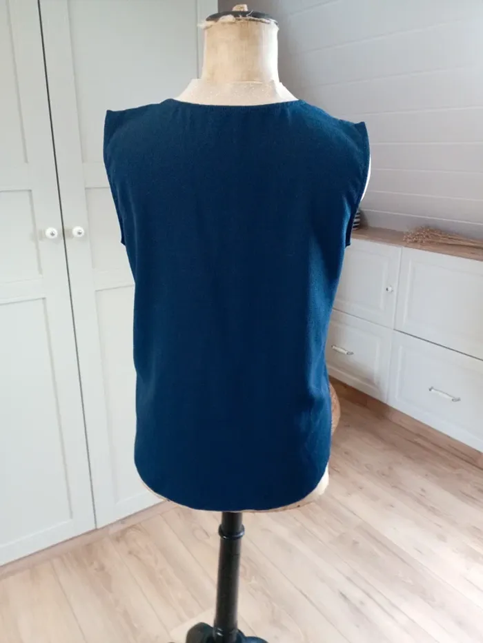 Blouse, top, haut - photo numéro 2