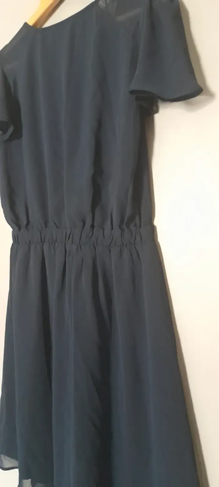 Robe fluide en cœur croisé - photo numéro 10