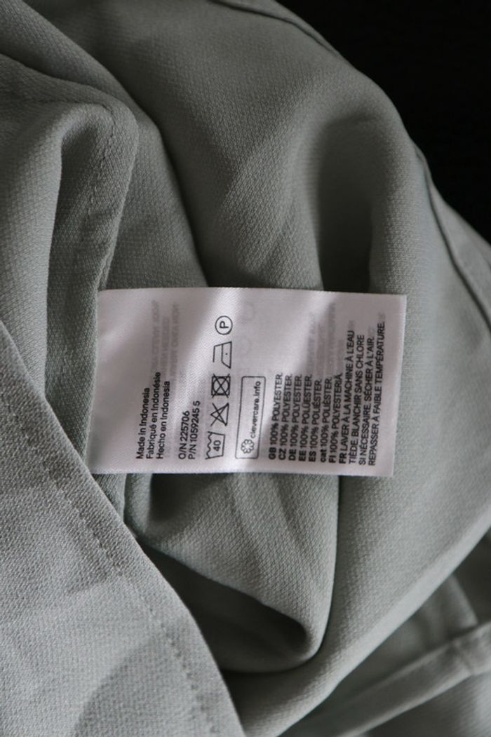 H&M - Blouse à manches courtes avec liens à nouer - photo numéro 5