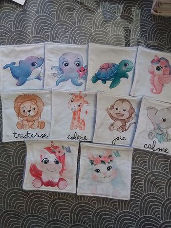 Lot de 10 lingettes bébé