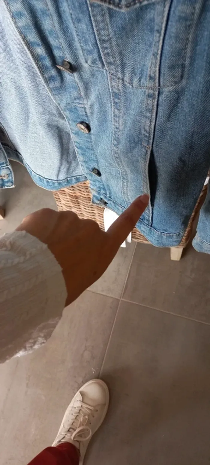 Veste en jean TBE - photo numéro 4