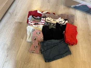 Lot de vêtements