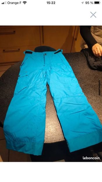 Pantalon de ski 10 ans très bon état