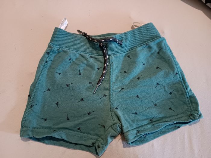 Short imprimé palmiers