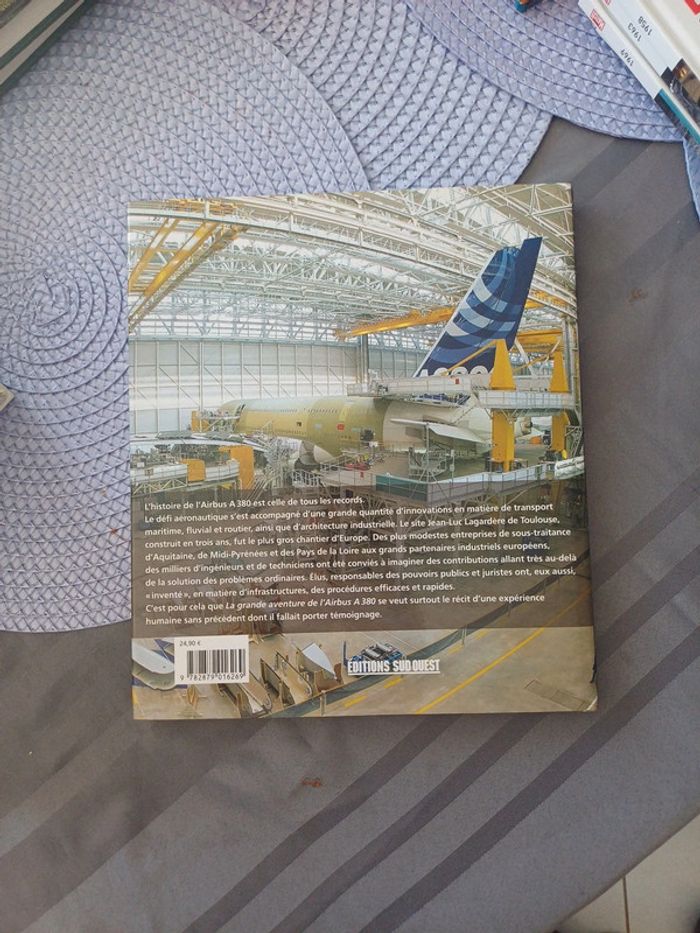 Livre la grande aventure de L'airbus A380 - photo numéro 2