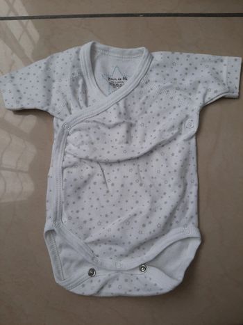 Body manches courtes 1 mois