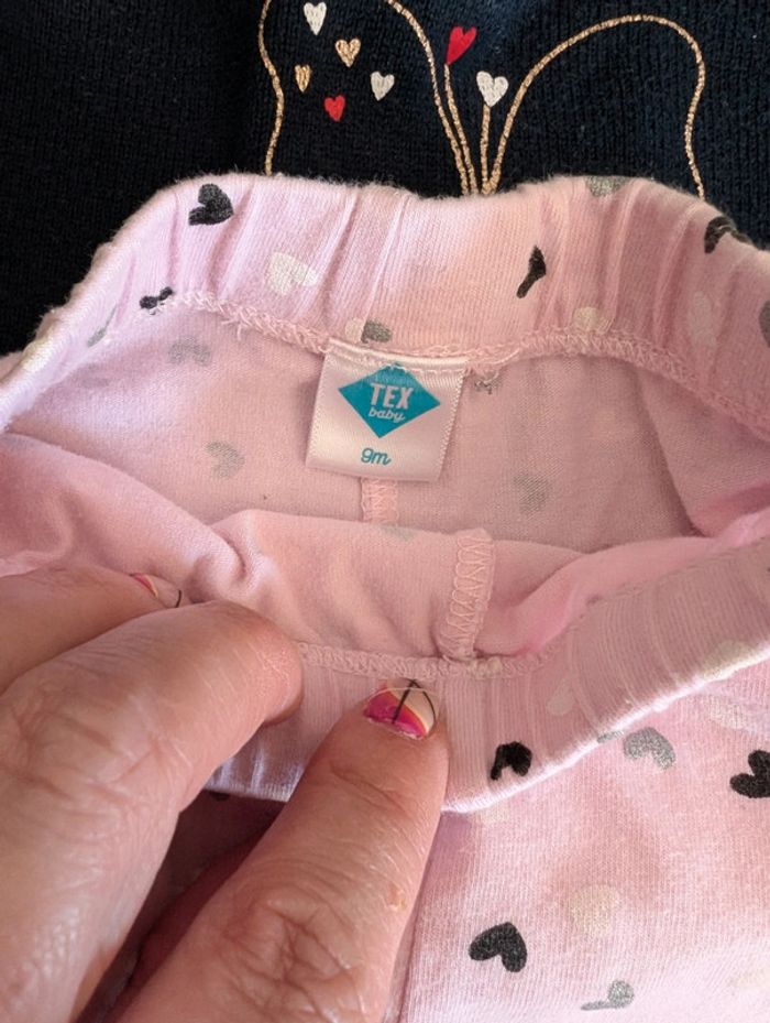Pull a detail froufrou épaule et legging à coeurs - photo numéro 6
