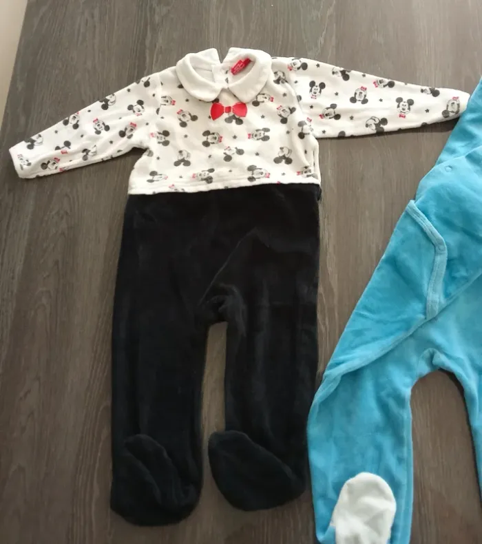 Lot pyjamas mixte 12 mois Disney - photo numéro 8
