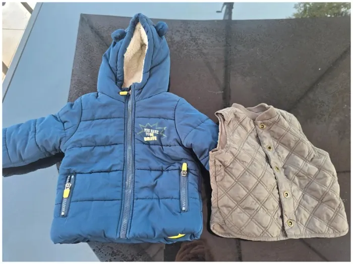 Lot 14 vêtements garçon 12 mois - photo numéro 5