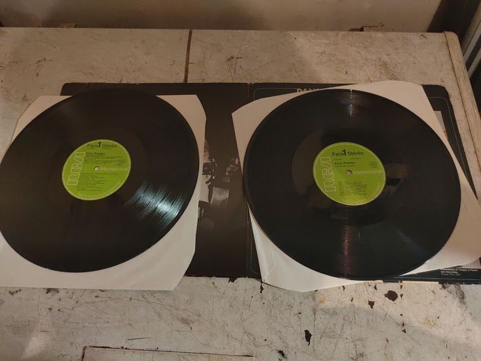 Vinyle Elvis Presley 33T doubles disques - photo numéro 4