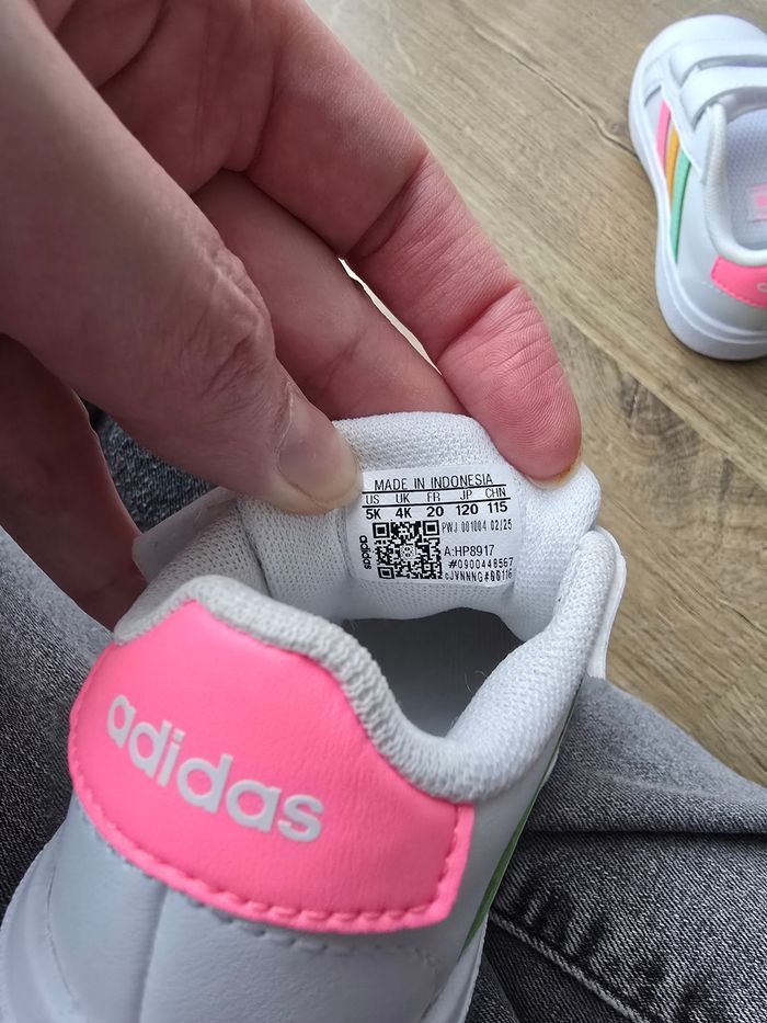 Baskets Adidas - photo numéro 4