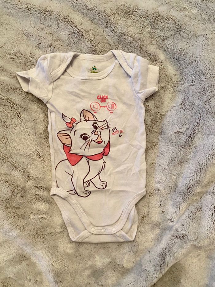 Bodie MC Disney 6 mois - photo numéro 2