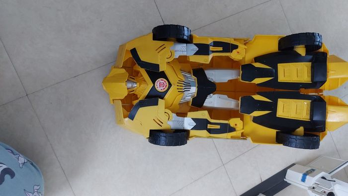 Voiture bumblebee - photo numéro 8