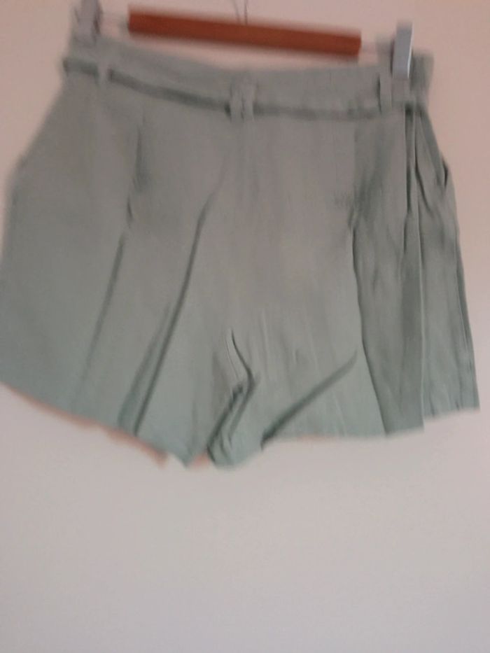 Short en lin Promod 40 - photo numéro 2