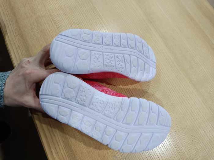 Baskets Decathlon taille 3 - photo numéro 7