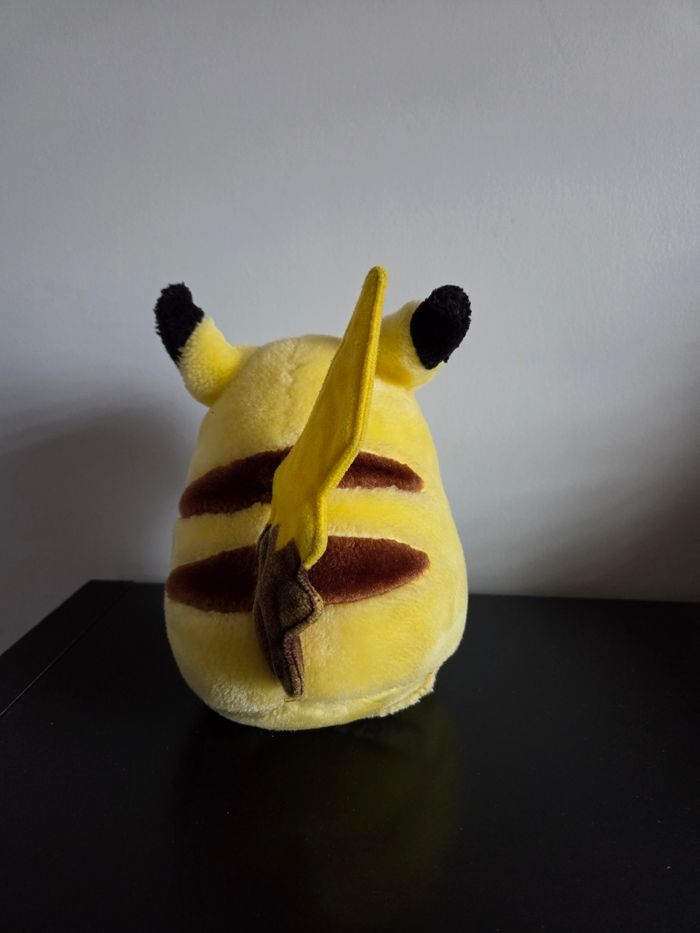 Peluche Pikachu - photo numéro 3
