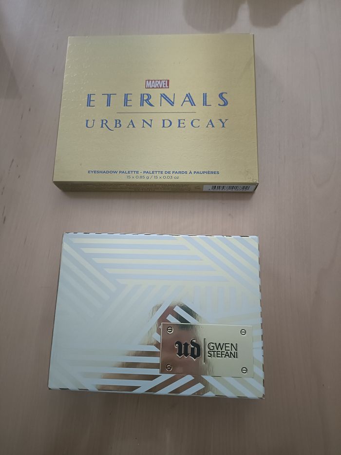 LOT DE 2 PALETTES URBAN DECAY ETERNAL + GWEN STEFANI NEUVES