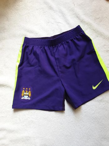 Short Manchester city foot